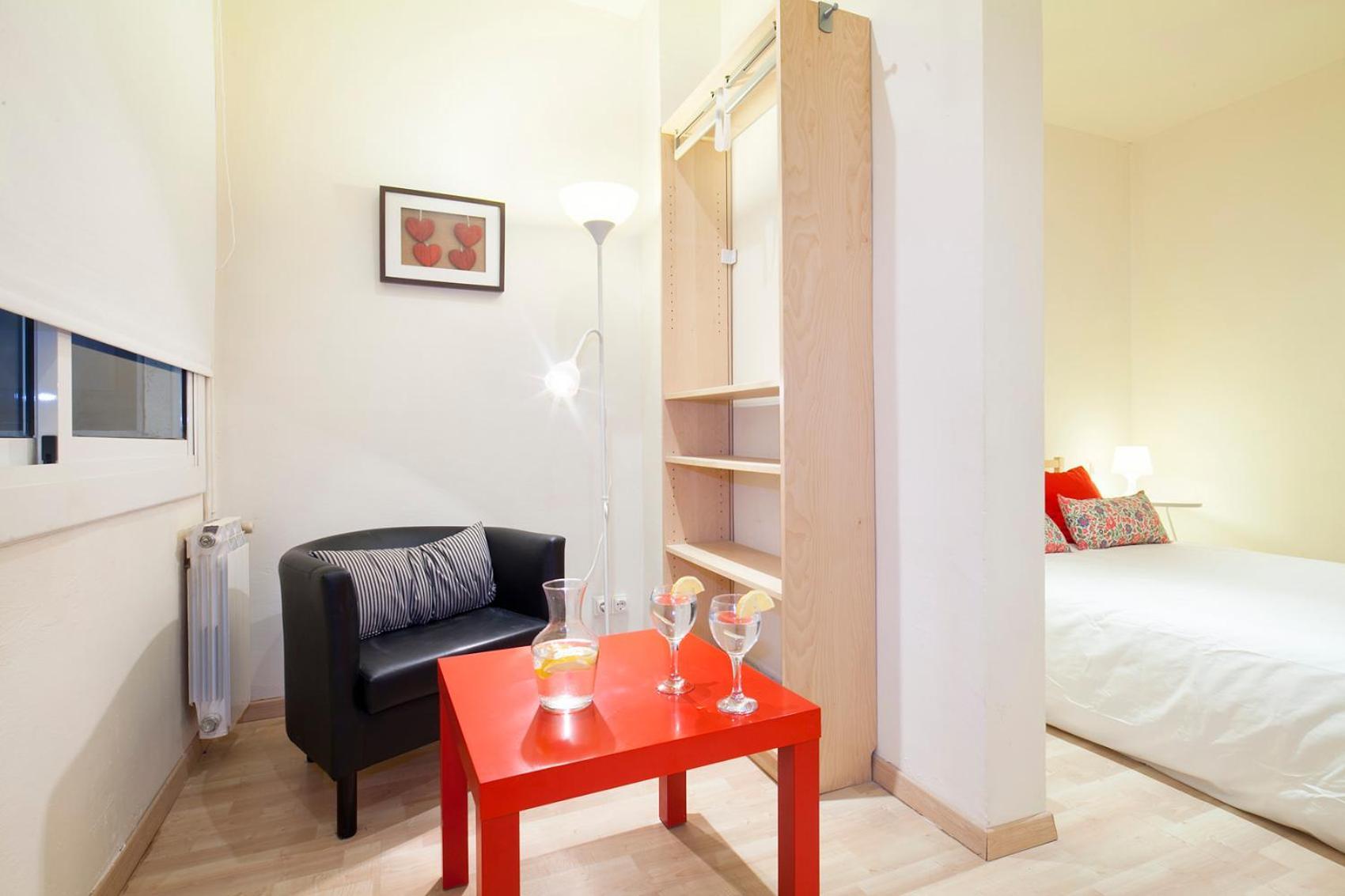 Spot Smart Nomad Bed & Breakfast Barselona Dış mekan fotoğraf